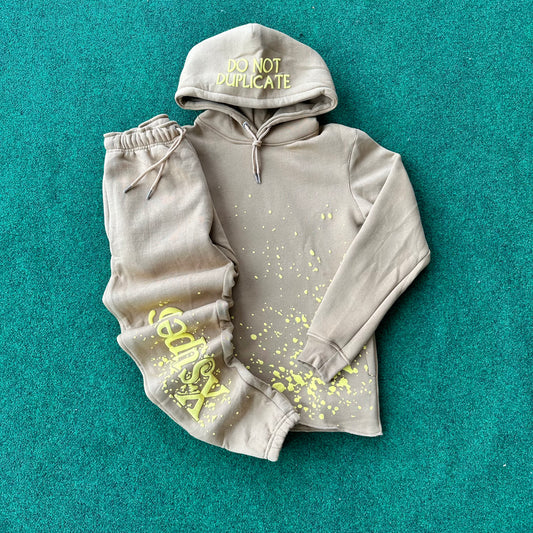 Hidden Pocket Puff Print Sweatsuit Tan